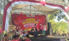 Meriahkan Agustusan Jalan Sehat Dusun Krikilan Desa Ngembeh Bertabur Doorprize Utama Kulkas dan Sepeda Gunung