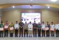 Bupati Anwar Sadat Hadiri Pelantikan PAW DPC APDESI Tanjab Barat 2023-2025
