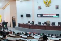 DPRD Kabupaten Sampang, Madura, Jawa Timur, menggelar rapat paripurna tentang nota penjelasan terhadap 1 Raperda Inisiatf