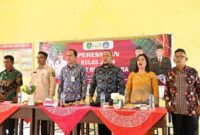 Peresmian kelas jauh SMPN 2 Rupat Utara oleh Bupati Bengkalis di wakili Camat Rupat Utara Aulia Fikri, S.Sos M.Si