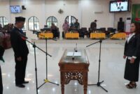 Sekda Langkat Amril menghadiri Rapat Paripurna DPRD Langkat, Dalam Rangka Pengambilan Sumpah Anggota PAW