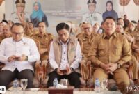 Hasil dari Kepatuhan Pelayanan Publik Wabup Tanjabbarat Terima Penghargaan Peringkat 3 