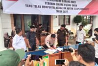 Wabup Tanjabbar Hadiri Pemusnahan Barang Bukti Dikantor Kejari 