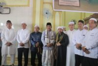 Bupati Tanjabbar Hadiri Haul Ke-87 Tuan Guru Sapat