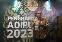 Pj Bupati Langkat Faisal Hasrimy Jemput Piala Adipura tahun 2023 untuk Langkat