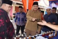 Hari Pertama Puasa, Bupati Tanjabbar Tinjau Pasar Beduk