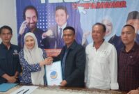 Hj Hepy Safriani Ambil Formulir Balon Walikota Di DPD NasDem, Dedi : Ini Bukan Tes Ombak Tapi Serius Bertarung Untuk Menang