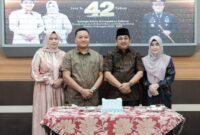 Bupati Tanjab Berikan Ucapan Selamat dan Doa Kepada Kapolres Tanjab Barat di Hari Ulang Tahunnya
