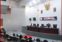 DPRD Sampang Gelar Rapat Paripurna Penyampaian Dua Raperda TA 2023