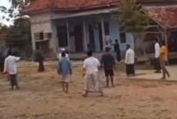 Brutal! Pengeroyokan dengan Celurit di Ketapang Jadi Sorotan Publik