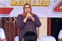 Calon Wakil Walikota Dari Paslon No urut 2 Hj. Erlis Afriyanti Miliki Daya Tarik di Kalangan Para Ibu