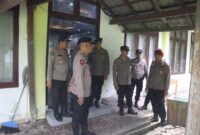 Bhabinkamtibmas Polsek Salapian Himbau Masyarakat Jaga Keamanan Pasca Pilkada 2024