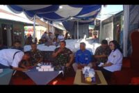 Perlombaan Dayung Sampan di pesisir pantai di prakarsai oleh puspa Erass Sumut