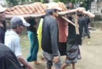 Cuaca Ekstrem Kembali Menelan Korban: Petani di Sampang Tewas di Sawah