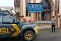 Ciptakan Keamanan, Polisi Rutin Pam Gereja Setiap Hari Minggu