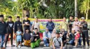 Aliansi Madura Indonesia Kembali Gelar Aksi Berbagi Takjil di Depan Balai Kota Surabaya