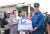 Wabup Katamso Tinjau Langsung Lokasi Kebakaran di Kampung Nelayan, Salurkan Bantuan dan Jamin Dokumen Warga
