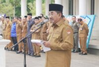 Bupati Anwar Sadat Serahkan SK 622 ASN Baru: Awal Pengabdian Menuju Tanjab Barat BERKAH MADANI