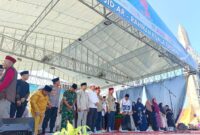 Kapolres Tanjab Barat Hadiri Tabligh Akbar Bersama UAS, Ribuan Jamaah Penuhi Lapangan