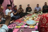 Wagub Fadlullah Bersama Wabup T. Zainal Hadiri Takziah Dirumah Almarhum Mantan Kepala BPKD Aceh Timur di Kota Langsa
