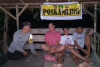 Bhabinkamtibmas Kelurahan Pekan Gebang Laksanakan Patroli Malam dan Sambang Warga di Pos Kamling