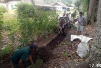 Bhabinkamtibmas Polsek Secanggang Ajak Warga Gotong Royong, Wujud Kepedulian Polri terhadap Lingkungan dan Kebersamaan