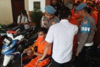 Lempar Bondet dan Ancam Warga dengan Celurit, Pria Pasrepan Diringkus Polisi