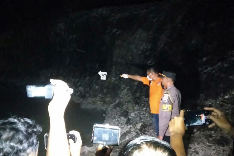 Enam Santri Pondok Pesantren Tewas di Genangan Air Bekas Galian Bukit Jeddih.
