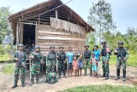 Satgas Yonif 123/Rajawali Gelar Pelayanan Kesehatan Keliling untuk Warga Kampung Wonggi