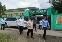 Presiden Prabowo Tinjau Langsung Pengungsi Bencana Banjir di Kab Langkat