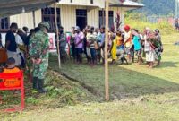 Empati Mendalam Satgas Yonif 521/DY Belasungkawa atas Meninggalnya Tokoh Masyarakat Distrik Apalapsili