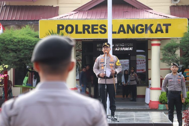 Polres Langkat Gelar Upacara Kenaikan Pangkat Perwira, Bintara dan PNS TMT 1 Januari 2026