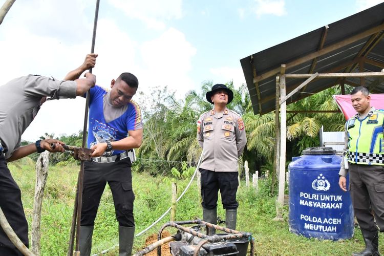 Dari Kepolisian untuk Rakyat: Sumur Bor Hadir di Tengah Luka Banjir Aceh Timur