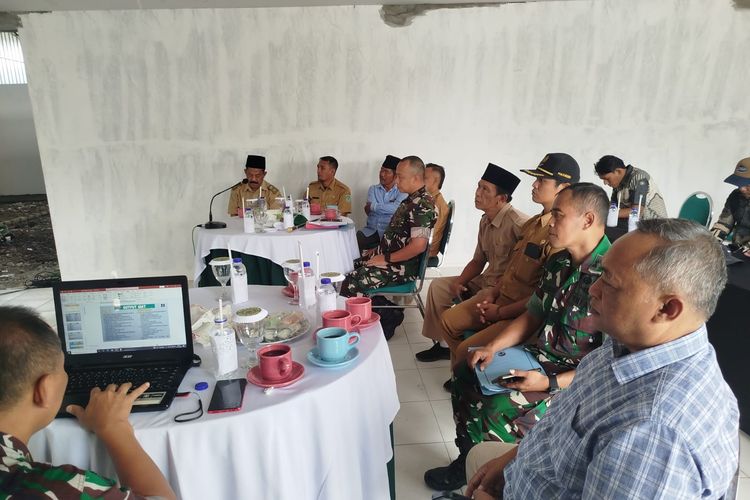 Dukung Ekonomi Rakyat, Dandim 0819/Pasuruan Evaluasi Pembangunan KDKMP Melalui Vicon