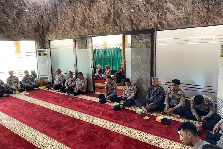 Personel Polres Langkat Laksanakan Binrohtal, Perkuat Keimanan dan Integritas di Bulan Ramadhan