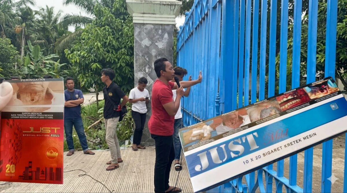 Didemo Dugaan Rokok Ilegal PR Subur Jaya, Humas Bea Cukai Jatim I Bungkam.