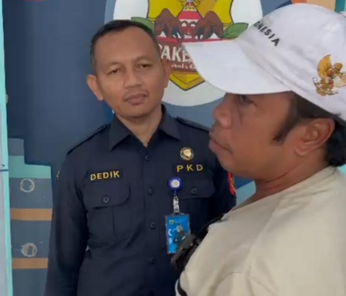 Bea Cukai Madura Bergaya Otoriter, Pers Dihalang Halangi Saat Akan Meliput Audensi