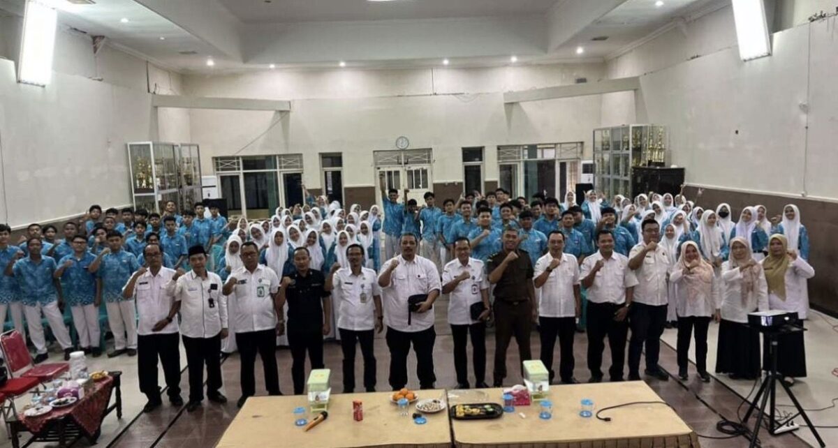 Dianggap Sepele, Unggahan Medsos Ternyata Bisa Berujung Hukum, ini Kata Jaksa di SMAN 1 Sumenep