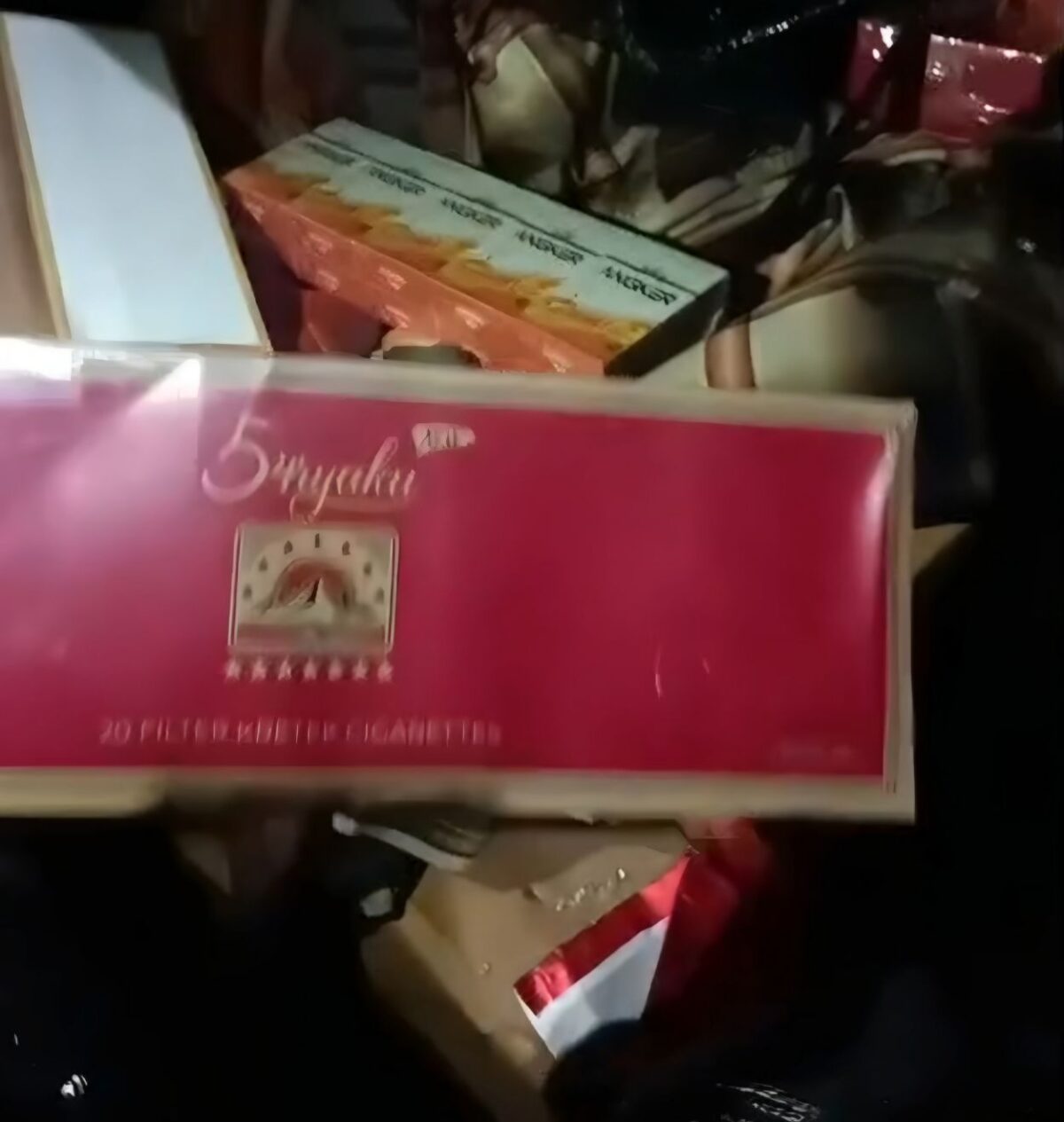 Kecelakaan Berujung Bocornya Penyelundupan Rokok Ilegal di Sampang, Seret Nama “Orang Dekat” Sultan Madura