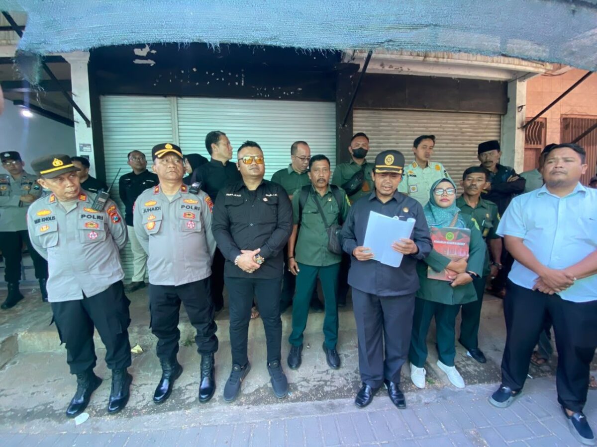 Brimob Polda Jatim Turun, Eksekusi Aset Lelang Sumenep Berjalan Kondusif
