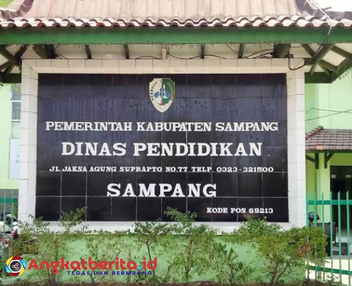 Bupati Sampang Asal Pasang Pejabat, Kabid GTK Disdik Sampang Tidak Bertanggungjawab.