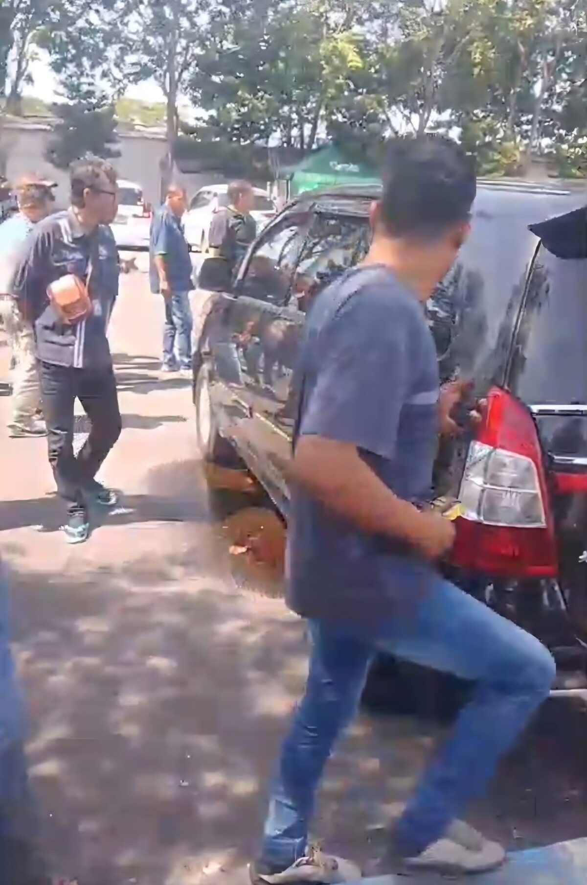 Geger! Jenazah Perempuan Asal Bangkalan Ditemukan Membusuk di Dalam Mobil Parkir Bandara Juanda