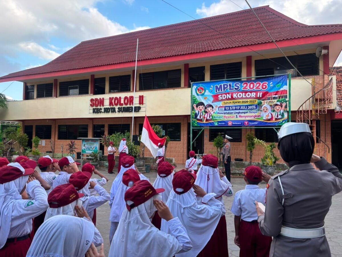 Satlantas Polresta Sumenep Sambangi SDN Kolor II, Edukasi MPLS Lewat Program Polisi Sahabat Anak