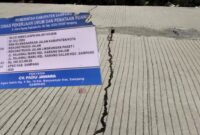Belum Serah Terima Proyek ReadyMix Jl. Rajawali Baru Retak Parah, Bupati Sampang Diminta Benahi SDM PUPR