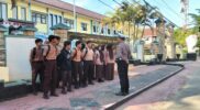 Di Bawah Komando Kasat Lantas AKP Beny, Aiptu Rifai Edukasi Tertib Lalin Siswa SMAN 1 Sumenep Demi Wujudkan Kamseltibcarlantas