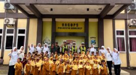 Belajar Sambil Bermain, TK At-Taqwa Paberasan Kenal Tugas Polisi di Polresta Sumenep