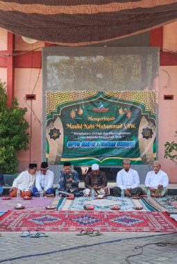SMPN 1 Tanah Merah Peringati Maulid Nabi, Ajak Siswa Teladani Akhlak Rasulullah SAW