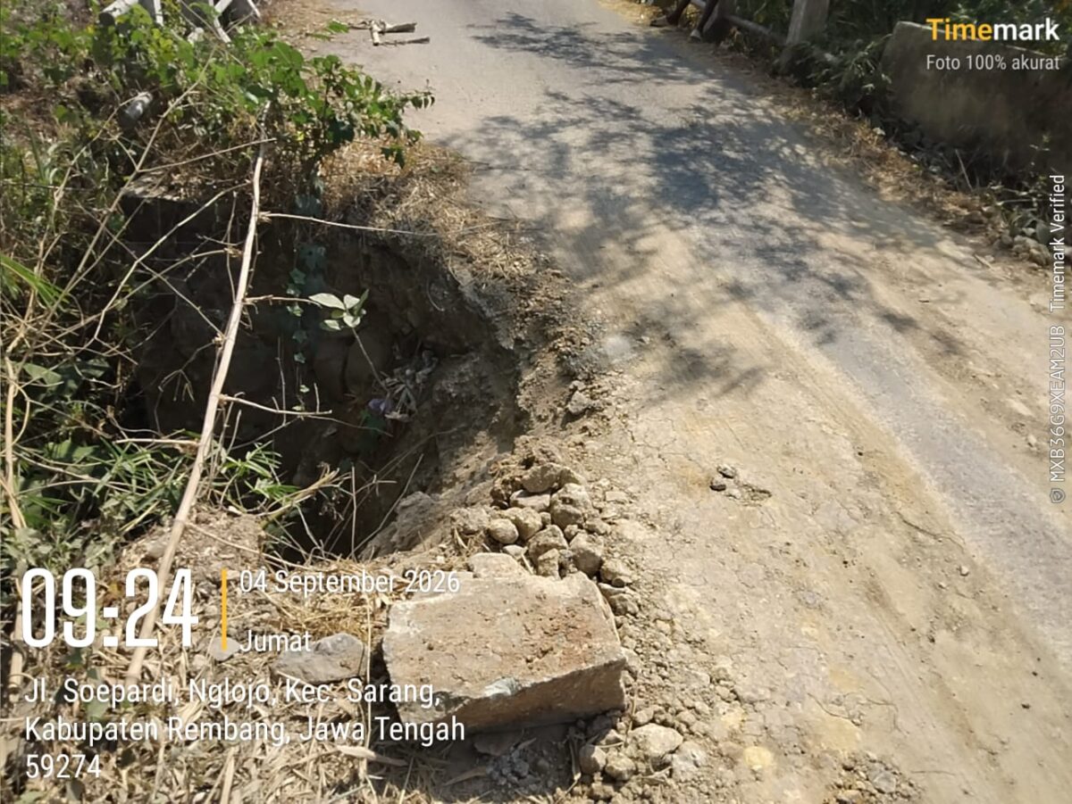 Jalan Amblas Nglojo: 1,5 Tahun Terbengkalai, warga Histeris Minta Korban Baru Digubris!