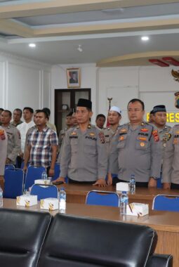 Polres Binjai Gelar Pembinaan Rohani Bersama Kapolri dan Gus Baha Secara Daring