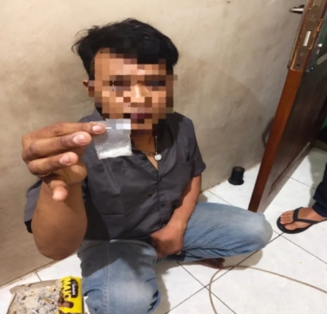 Lapor Cak Rama Bongkar Peredaran Sabu di Kebomas, Tiga Tersangka Diamankan